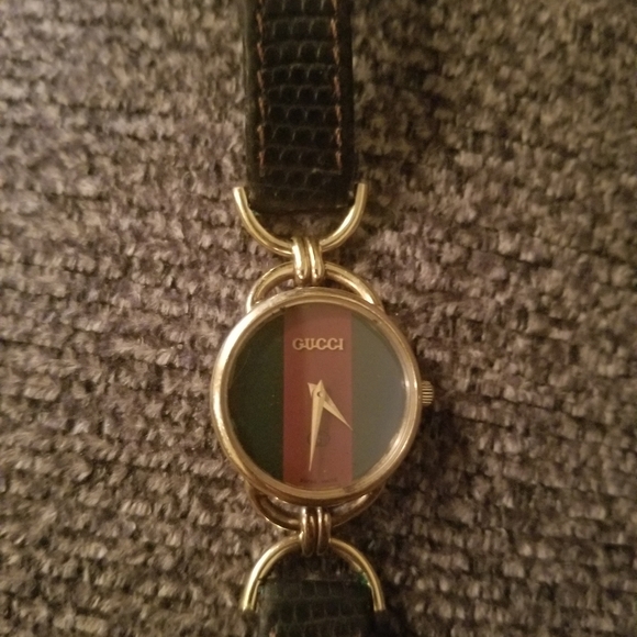 Gucci watch - Picture 2 of 6